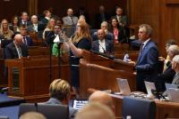 Governor urges permanent ban on all kratom in North Dakota