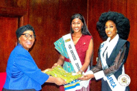 Malawi Vice President Jane Ansah Receives Zimbabwean Beauty Queens in Blantyre