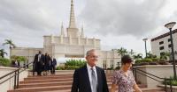 Video: ‘Be still’ in the temple, Elder Kearon teaches in Cambodia