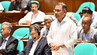 Government planning employment for Qawmi students at home and abroad: PM