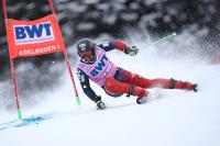 Skiers, snowboarders from Russia and Belarus get neutral status terms from FIS for new season