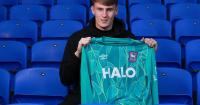 'Show how good I am' - Town sign keeper who was Ireland's number one at U17 World Cup