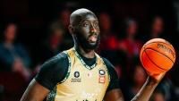 Tacko, the 2.29 m giant, on trial with LeBron's Sixers