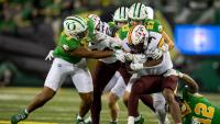 Latest on Oregon Ducks injuries before season opener