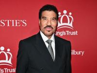 New details emerge about Lionel Richie’s health following ICU hospitalization