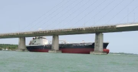 Ship hits Sungai Johor Bridge in Kota Tinggi, structure remains safe for use: Highway operator