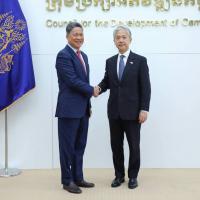 Cambodia, China Vow to Deepen Economic Ties, Stamp Out Cyber...