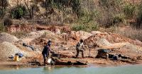 South Africa: Illegal mining putting Johannesburg infrastructure at risk
