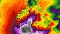 Ireland weather: Exact date 112kmh winds batter west as charts pinpoint storm
