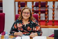 Member of Parliament Shailiny Tromp-Lee: Prime Minister Eman is urged to sit down immediately with tour operators to save the jobs of nearly 1,000 fathers and mothers