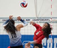 Fryer: Mater Dei volleyball’s Westley Matavao proud to bring the noise