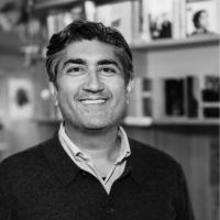 Tech Moves: Microsoft names execs; DAT, Oracle and Hiya departures; new Zillow policy lead