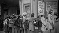 Chicago cinema snap from 1941 'proves' time travel is real with unexpected detail