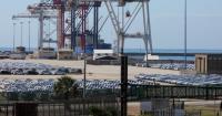 Trump signs two-year Agoa deal, well short of South Africa’s 15-year target