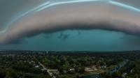 Severe storms blow through Metro Detroit      