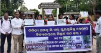 Students protest proposed DM school-KVS merger