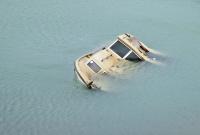 Missing Omani men found on island after boat sinks