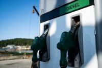 U.S. business groups warned Trump that a diesel export ban would backfire on prices