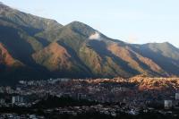 Caracas Airport Reopens With Temporary Terminal in Parking Lot