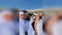 Rakhi prays for Govinda-Sunita in Makkah, internet divided