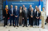 PHOTO // French MPs visit Moldova's parliament; talks focus on strengthening cooperation, supporting European path