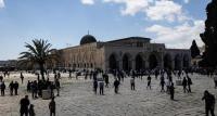 Israeli Enemy Escalates Decisions to Expel Palestinians from Al-Aqsa Mosque