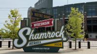 Titletown buzzing ahead of Notre Dame vs. Wisconsin football game