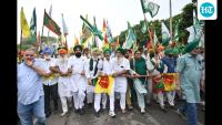 Mohali: Seeking legal guarantee on MSP, loan waiver, farmers hold march