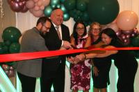 Senior patients rehabilitate at Nexus Health Care in Palos Hills 