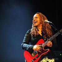 American jazz singer Cassandra Wilson dies