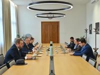 Armenia seeks Czech cooperation on urban rail transport