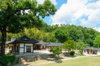 Historic hanok sets stage for Dream Forest concert in nothern Seoul