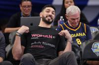 Chicago Sky owner’s ruthless response to Enes Kanter’s lawsuit is going viral