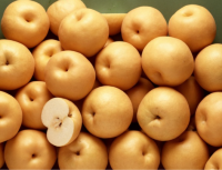 Koreans in U.S. Pay $9 for a Single Pear, and Still Choose Korean