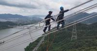 China completes preliminary inspections of river-crossing section in ultra-high voltage power project