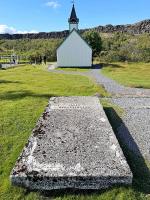 Mystery of the poet, the tomb and the Danish grocer