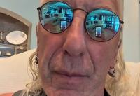 DEE SNIDER Blasts Bands Who Tour Without Any Members From Classic Lineups, Reunite After 'Bulls***' Farewell Tours