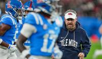 Louisville vs Mississippi Prediction, Picks & Odds: College Football Week 1