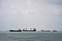 Iran Targets US-Linked Vessels in Strait of Hormuz