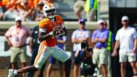 Tennessee opens up season with win over Furman