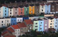 British house price growth accelerates despite economic uncertainty