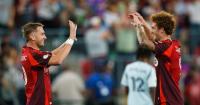 Sargent records his 1st career hat trick as Toronto FC rallies to tie the Fire 4-4