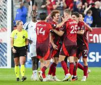 Josh Sargent’s hat trick, Derrick Etienne Jr.’s late goal lift Toronto