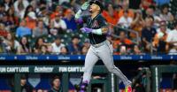 Diamondbacks 4, Houston 3 (10): Runs! Plural!