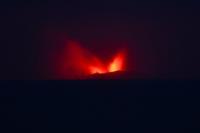 Indonesia halts flights, schools and fishing after Mount Anak Krakatau volcano erupts