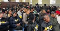 Political parties hit the campaign trail ahead of municipal polls