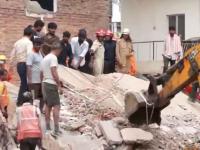 Delhi Satya Niketan Building Collapse: Several Students Feared Trapped, 6 Rescued as Two Buildings Crumble Amid Rain