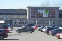 Market 32 and Price Chopper kicks off football season with all-new Tailgate Club
