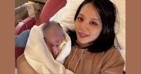 Japanese writer Hashimoto goes viral after giving birth to 7th child to raise birth rate