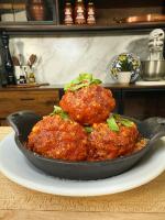 The Southern Italian Way To Make Meatballs 10x Better